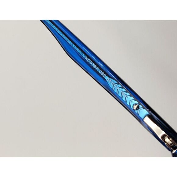 NIB - Kenneth Cole Reaction Eyeglasses with case - Picture 9 of 10